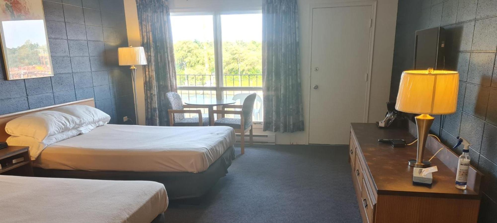 The Inn At Lock Seven Thorold ภายนอก รูปภาพ