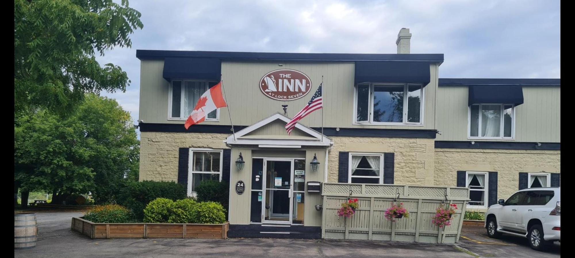The Inn At Lock Seven Thorold ภายนอก รูปภาพ