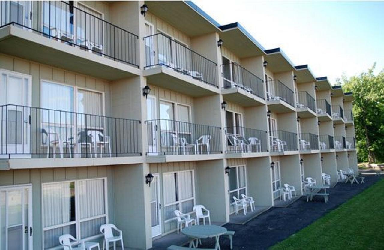 The Inn At Lock Seven Thorold ภายนอก รูปภาพ